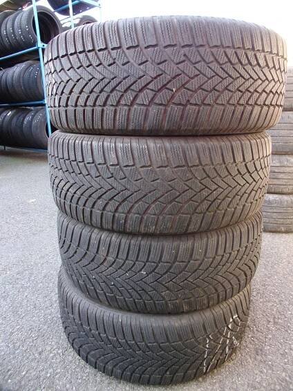 215/55/17 98V BRIDGESTONE Blizzak LM005, zimní