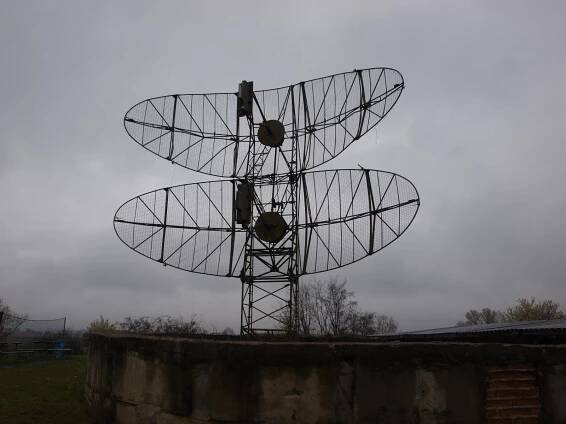 Rarita: Radar - přehledový radiolokátor P15