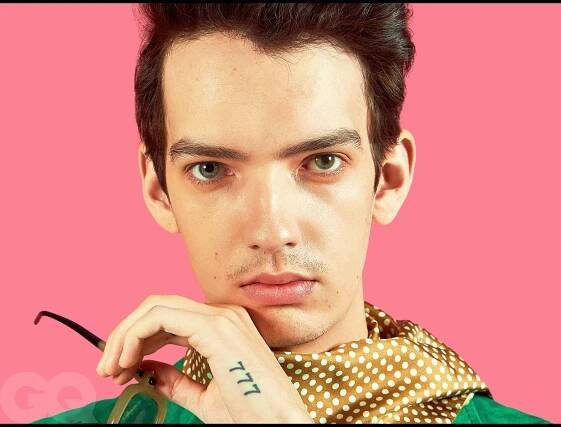 Kodi Smit-McPhee Is Here Now