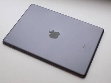APPLE iPad (2021) 10,2" 64GB Wi-Fi Space Grey / ZÁRUKA 12 MĚSÍCŮ /  - Počítače a hry
