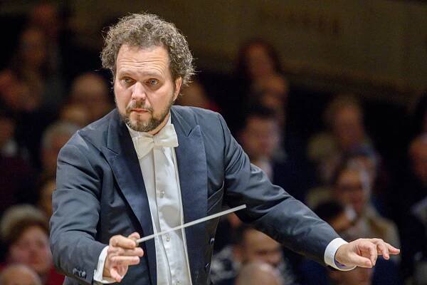 Mezihvězdný symfonismus v brilantním podání Symfonického orchestru hl. m. FOK