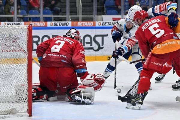 Třinec - Kometa Brno LIVE [24.8.] přátelský zápas ELH 2023