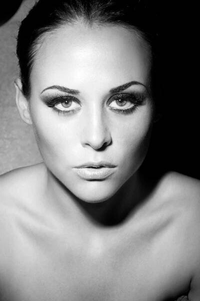 Zuria Vega - Telenovely.net ... vše o telenovelách na jednom místě