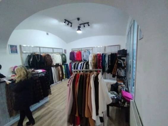 ZOLA foto 2