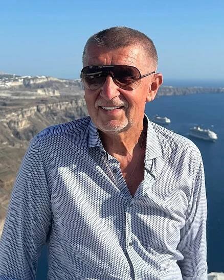 Andrej Babiš slaví 70. narozeniny: Monika mu věnovala dojemný vzkaz, tasila fotky z romantické dovolené na Santorini