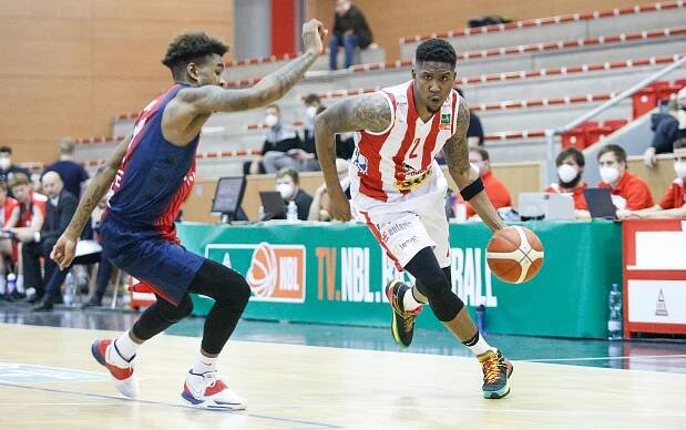 Beksa praštila Brno přes prsty i v nadstavbě
