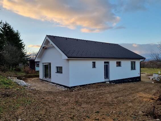 Rodinný dom - bungalov Solivar, Prešov | VašeNehnuteľnosti.sk
