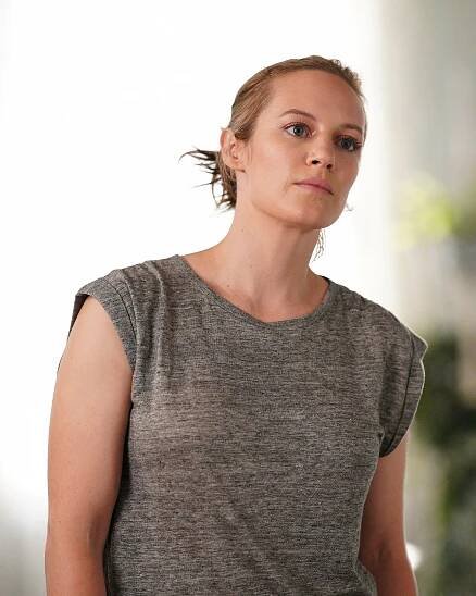 Station 19 - Neohlížej se v hněvu - Z filmu - Danielle Savre