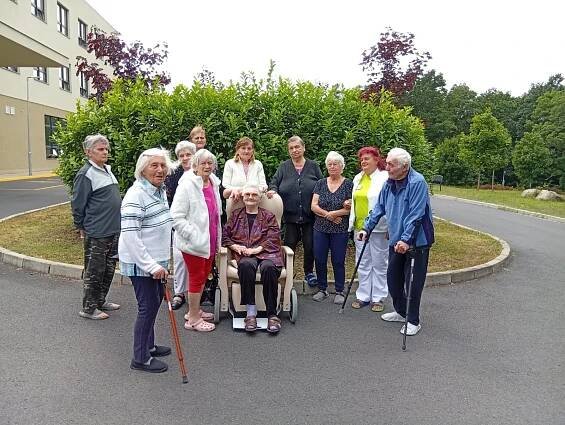 Kvalitní čas venku: Procházka kolem ALZHEIMER HOME Nepomuk