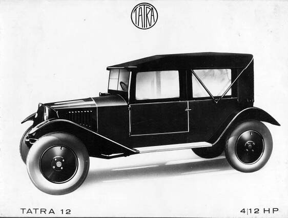 Sto let od revoluce: Lidová Tatra 11 představila originální konstrukci s centrální nosnou rourou