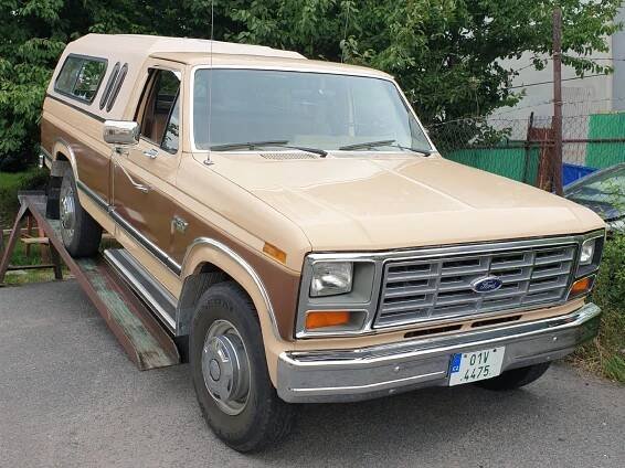 Ford — F250, 1986 - Amerikanista
