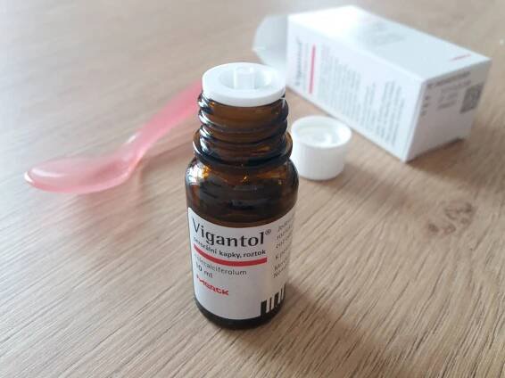 Vigantol je lék s vitaminem D. Podává se formou kapek.