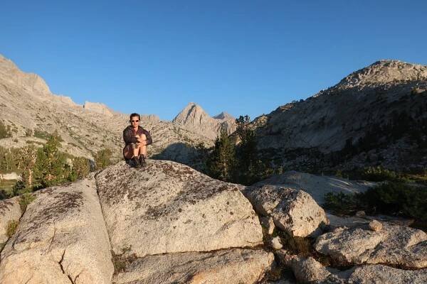 Sierra Nevada: Summer edition – 10. den. John Muir pass, ranní příběh o medvědovi a jak jsme našli RÁJ NA ZEMI - EASY TRAIL