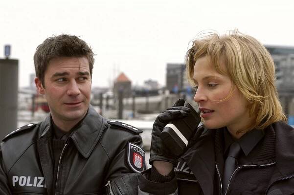 Policie Hamburk - Srdce jako led - Z filmu - Thomas Scharff, Sanna Englund