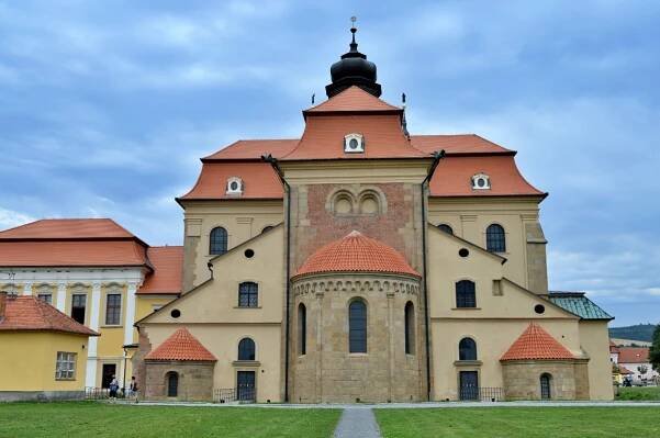 Klášter a poutní místo Velehrad | TuristickaMapa.cz