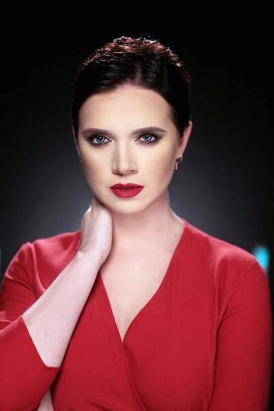 Yanina Sokolova