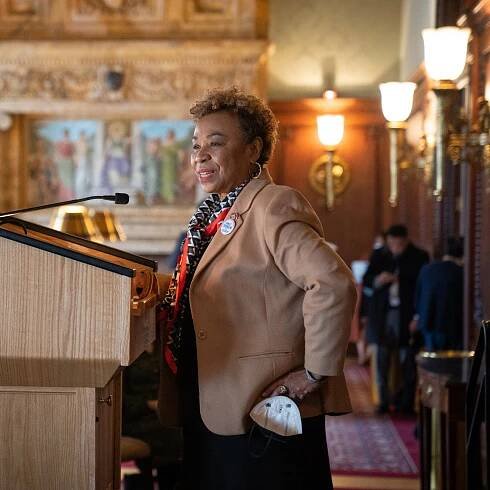 Barbara Lee, a Longtime Congresswoman, Is Running for Senate in California