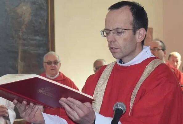 Kněžské svěcení jáhna Pavla Jelínka - Církev.cz