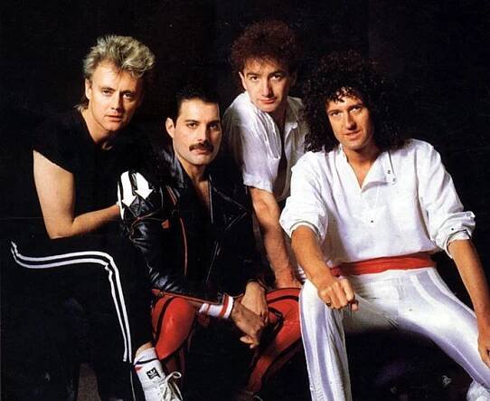 Slavnými se stali také díky originálnímu spojení klasické balady, hard rocku a opery, jak tomu bylo třeba ve skladbě Bohemian Rhapsody.