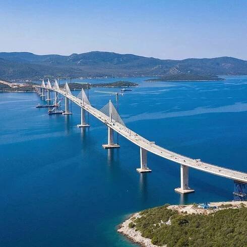 From summer on Peljeac over the largest bridge in Croatia!