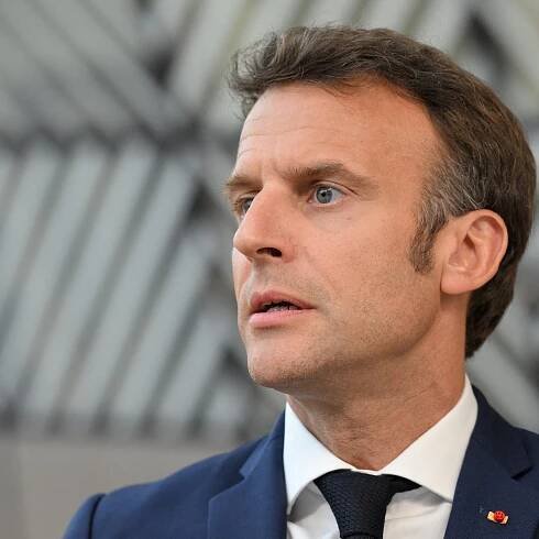 Guerre en Ukraine : Pourquoi Emmanuel Macron ne s'est-il toujours pas rendu sur place?