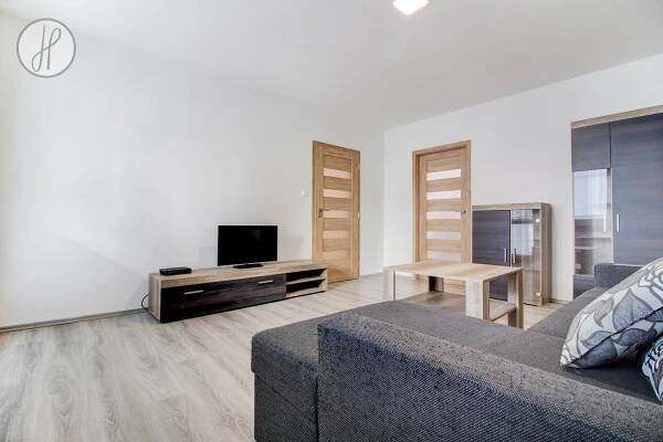 Prodej bytu 3+1, 66,5 m², Liberec XIII-Nové Pavlovice, Jiráskova 303/23 | Realitní makléři Liberec - Jan a Miroslav Havič