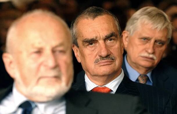 OBRAZEM: Karel Schwarzenberg patřil k nejvýraznějším osobnostem české politické scény