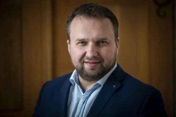Jurečka: V obchodech provokuju a ptám se, odkud mají jablka. Česká tam nejsou