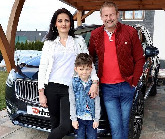 Ženy chtějí jezdit, ne se o auto starat - Zenavaute