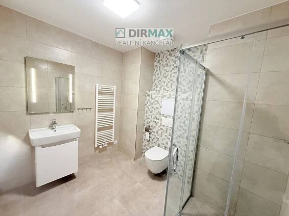 Pronájem bytu 2+kk, 52m2, parkovací stání | Reality.iDNES.cz 
