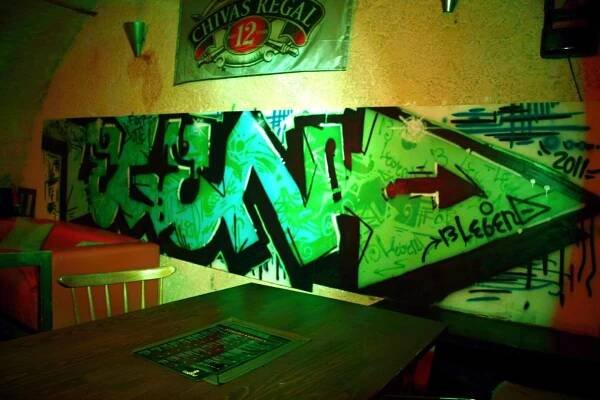 Pub bar Legend 13 Praha | Apetee