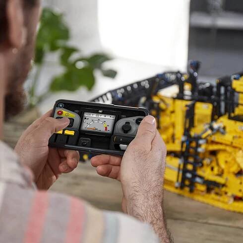 LEGO® Technic 42131 Buldozer Cat® D11 ovládaný aplikací | KostičkyShop