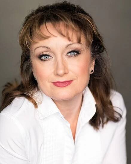 Caroline O'Connor (actress) - Wikipedia