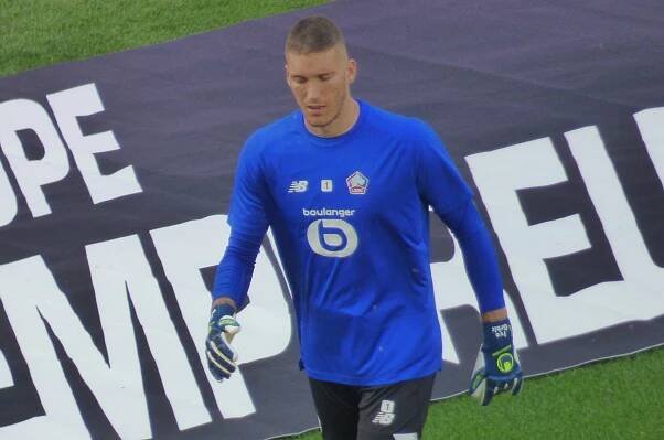 Soubor:RC Lens - Lille OSC (17-09-2021) 7.jpg