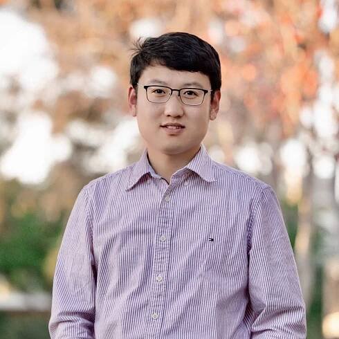 Longwei Liu