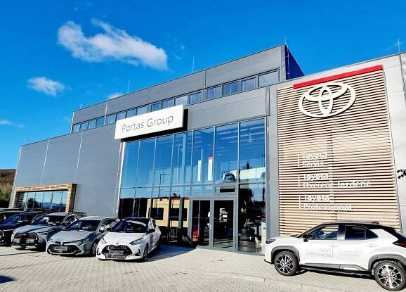 Oceľová montovaná hala pre showroom od AVG