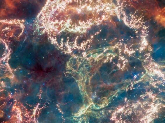 James Webb telescope offers new look at supernova remnant Cassiopeia A