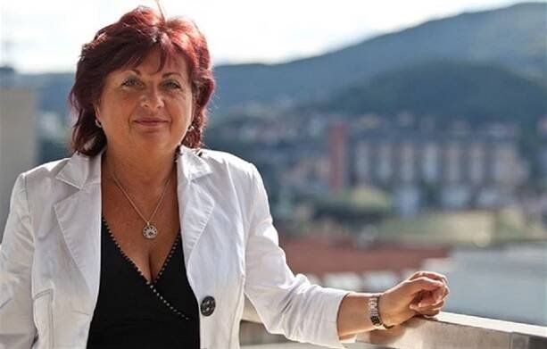 Záhada oznámení smrti Benešové, která se ještě nedávno bavila u Zemana: Proč to nebyla rodina? - Expres.cz
