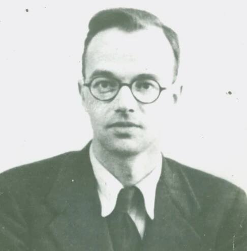 Dr. Emil Julius Klaus Fuchs, a German-born scientist, sought refuge in England from the Nazis, then collaborated with Soviets concerning atomic secrets and nuclear research in 1942. A member of the Rosenberg circle, he was a member of a British team working with Americans on development of the atom bomb in Los Alamos. Arrested in England in 1950, he was convicted and sentenced to 14 years, the maximum penalty under the British Official Secrets Act.