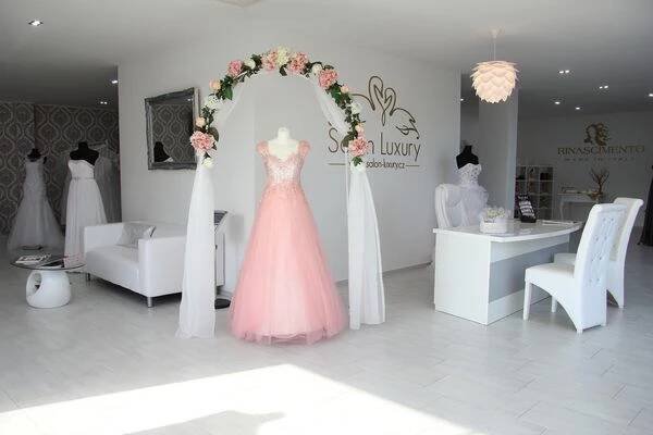 Svatební salon Luxury foto 1