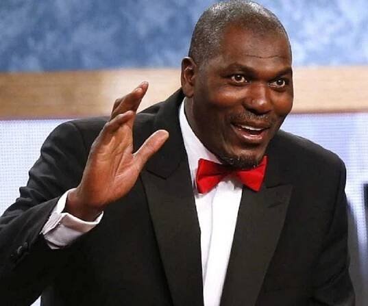 Hakeem Olajuwon Biography - Facts, Childhood, Family Life & Achievements