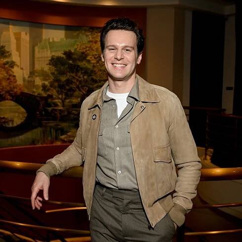 On the Podcast: Jonathan Groff on Bobby Darin, Divas, and His Leather Era