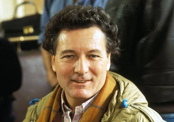 Portrait du réalisateur et scénariste Claude Zidi, en janvier 1985 à Paris, France