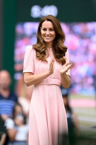 LONDON, ENGLAND - JULY 11: HRH Catherine, Duchess of Cambridge attends the Wimbledon Championships Tennis Tournament at All England Lawn Tennis and Croquet Club on July 11, 2021 in London, England. (Photo by Karwai Tang/WireImage)
