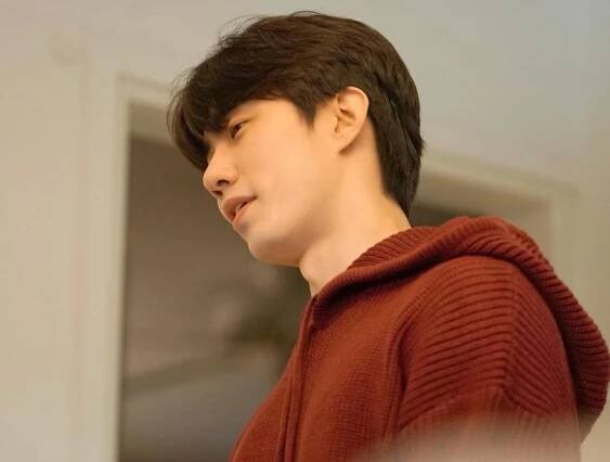 tomystar.official - Instagram - Son Woo-hyun