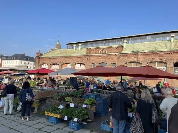 Olomouckou tržnici Benýškovi nepřiklepli, provozovat ji bude Flora
