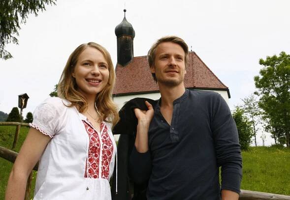 Utta Danella: Zamilovaná jeptiška - Z filmu - Anna Brüggemann, Max von Pufendorf