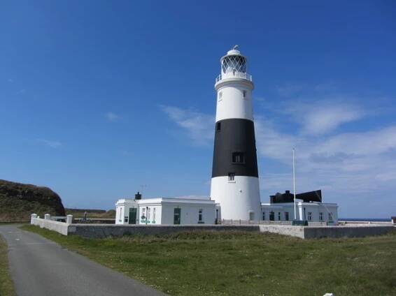 Alderney Lighthouse - Wikipedia