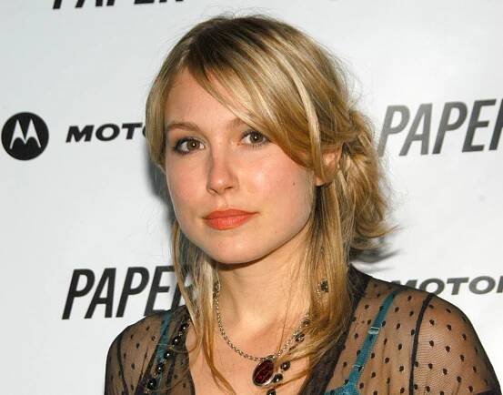 Sarah Carter