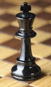 Šachová figurka - Černý král.JPG